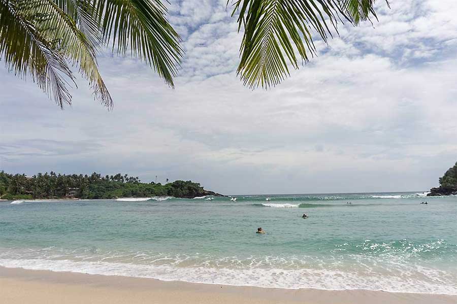 Hiriketiya Beach – Sri Lanka: The Ultimate Travel Guide to Paradise Scenic coastline at Hiriketiya Beach Sri Lanka